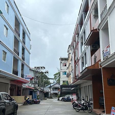 Sure Guesthouse หาดกมลา ภายนอก รูปภาพ