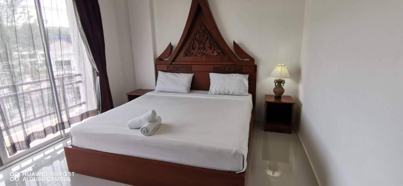 Sure Guesthouse หาดกมลา ภายนอก รูปภาพ