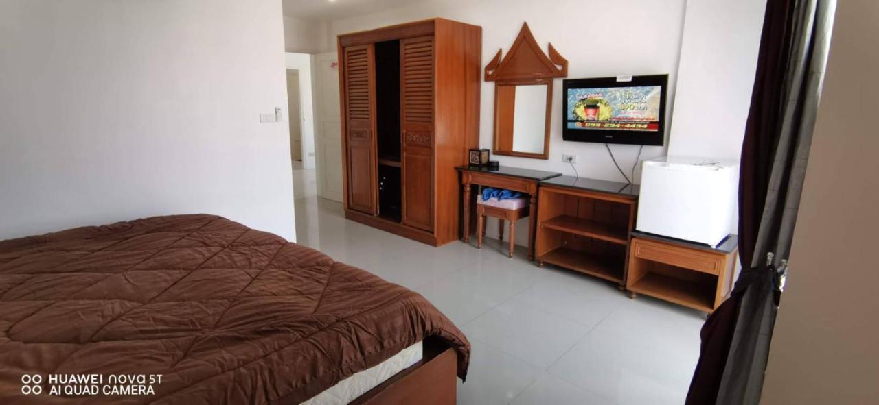 Sure Guesthouse หาดกมลา ภายนอก รูปภาพ