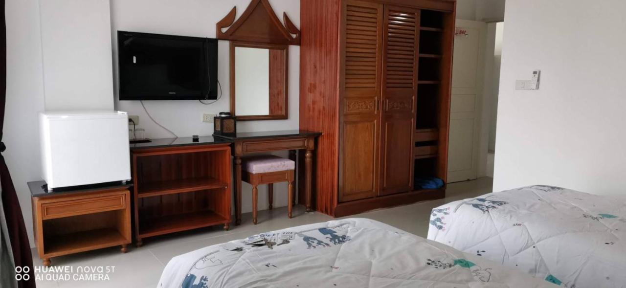 Sure Guesthouse หาดกมลา ภายนอก รูปภาพ