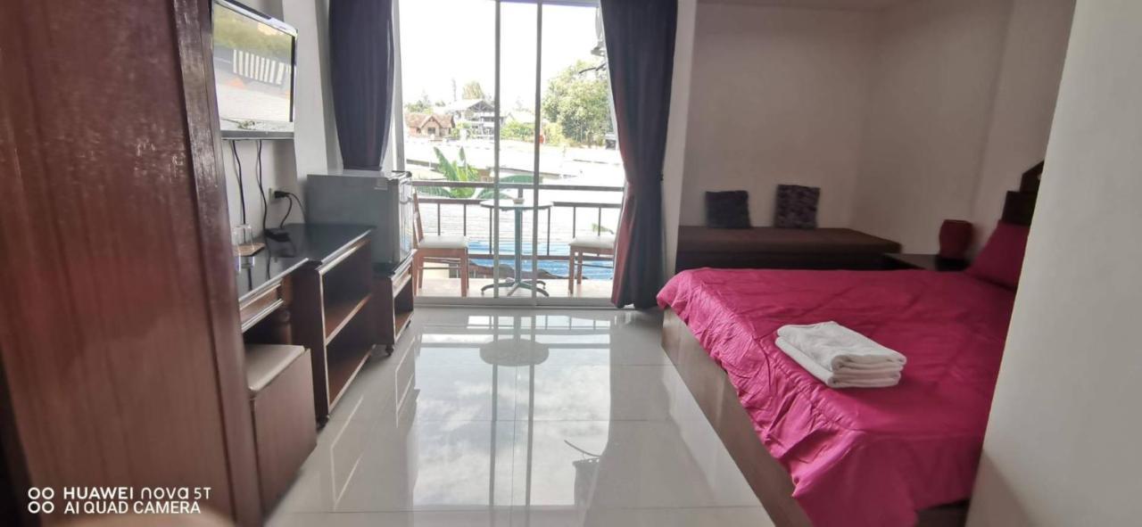 Sure Guesthouse หาดกมลา ภายนอก รูปภาพ