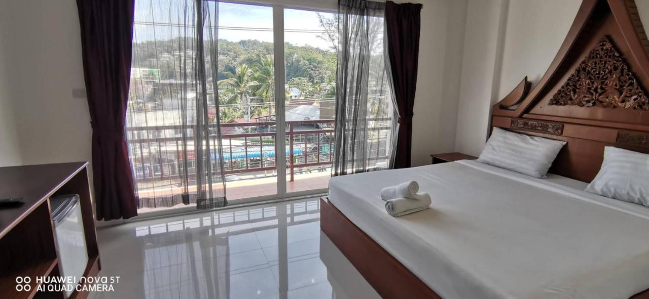 Sure Guesthouse หาดกมลา ภายนอก รูปภาพ